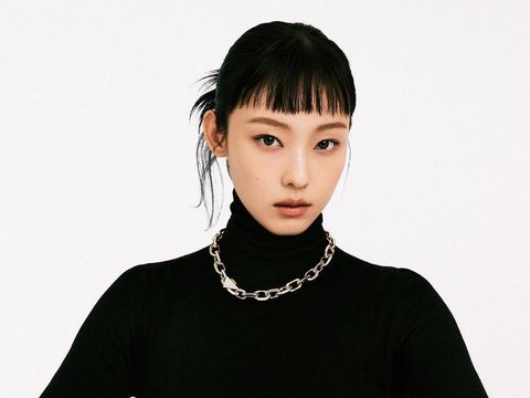 Jeon So Nee untuk Prada Jewelry