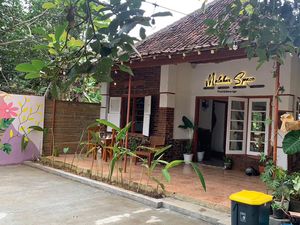 Kafe Keren di Subang yang Berkonsep Unfinished Ini Buka hingga Sahur