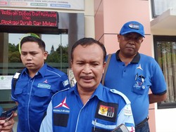 Ramai-ramai Kader Demokrat Datangi Pengadilan, Dukung Kepemimpinan AHY