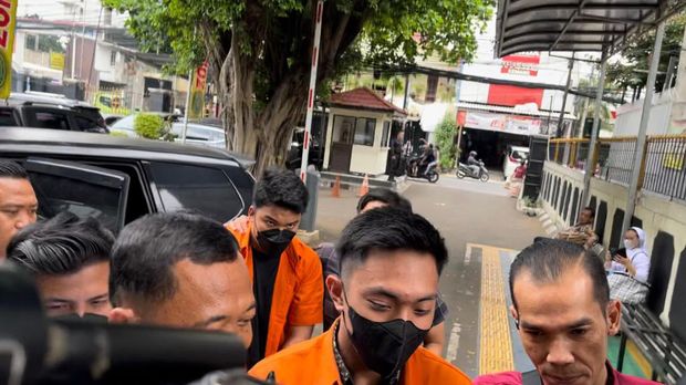 Mario Dandy Satriyo saat tiba di PN Jaksel