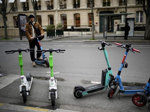 Paris Bakal Larang Skuter Listrik Mulai September 2023