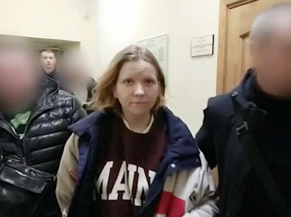 Tampang Tersangka Peledak Kafe yang Tewaskan Blogger Militer Rusia
