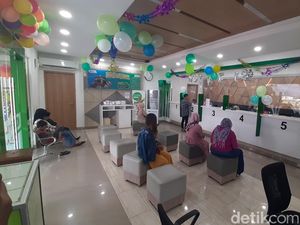 Ramai-ramai Warga Tasik Gadaikan Barang Demi Kebutuhan Lebaran