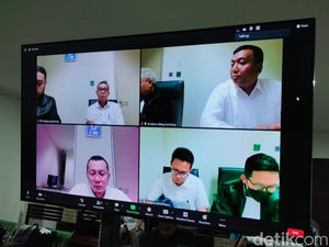 Auditor BPK Gilang Ngaku Dipaksa Bohong ke Penyidik soal Kasus Suap Rp 2,9 M Auditor BPK Gilang Ngaku Dipaksa Bohong ke Penyidik soal Kasus Suap Rp 2,9 M