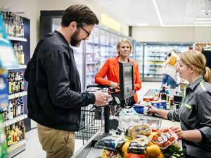 Apa Itu Gaya Hidup Hedonisme? Ini Dampak, Contoh, dan Cara Mengatasinya