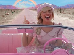 Dari Barbie, Margot Robbie Kini Jajal The Sims