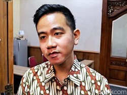 Infonya Lur! Gibran Cari Aspal Saset Terinspirasi Arnold Schwarzenegger