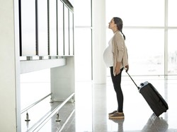 Ketentuan Naik Kereta Jarak Jauh untuk Ibu Hamil, Cek Infonya!