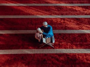 Keistimewaan Hari Jumat-Amalan yang Dikerjakan untuk Mendapatkan Berkah Keistimewaan Hari Jumat-Amalan yang Dikerjakan untuk Mendapatkan Berkah