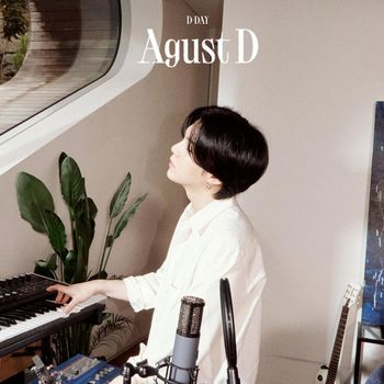 IU dan SUGA