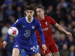 Chelsea Apes Lawan Liverpool