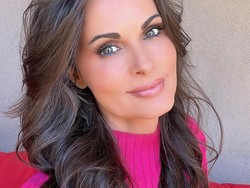 Kabar Terbaru Karen McDougal, Model Playboy dalam Kasus Suap Donald Trump