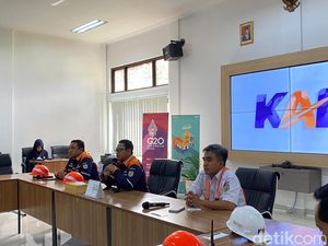 Tiket Mudik KA Daop 8 Surabaya Tanggal 20 April Sudah Terjual 93% Tiket Mudik KA Daop 8 Surabaya Tanggal 20 April Sudah Terjual 93%