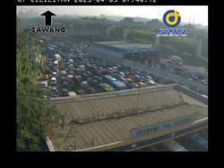 Lalin Tol Jagorawi dari Cililitan ke Arah Cawang Macet Pagi Ini