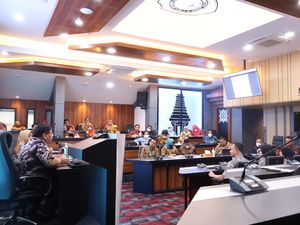 Bupati Mojokerto Instruksikan Pendapatan Sektor Kesehatan Ditingkatkan