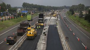 Penampakan Terkini Penambahan Lajur Tol Cipali
