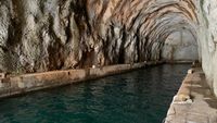 Penampakan Eks Pangkalan Angkatan Laut Rahasia Yugoslavia di Montenegro