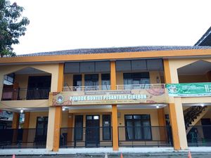 Pesan dari Pesantren Buntet Cirebon di Hari Santri Nasional 2025 Pesan dari Pesantren Buntet Cirebon di Hari Santri Nasional 2025