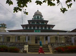 Potret Masjid Berusia 300 Tahun di Kalimantan Selatan