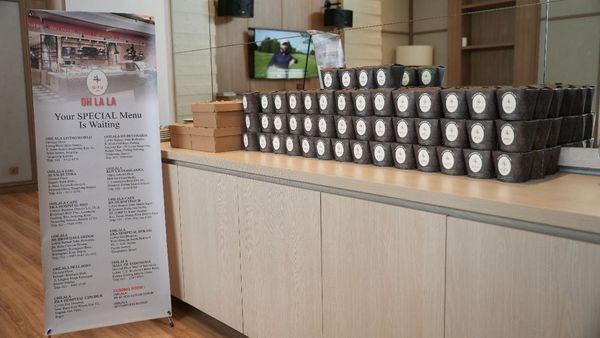 Terus Berinovasi, Kafe Lagenda Ini Kini Sediakan Menu Katering Lho