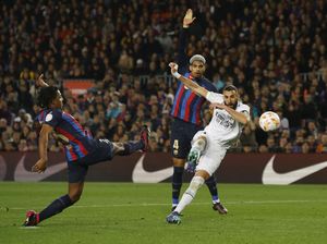 Benzema Hattrick, Real Madrid Pesta Gol di Markas Barcelona Benzema Hattrick, Real Madrid Pesta Gol di Markas Barcelona