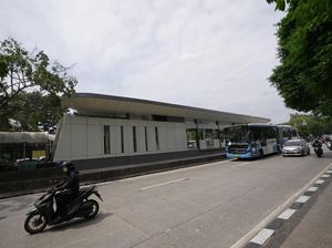 Kabar Baik, Halte TransJ Jembatan Gantung Jakbar Kini Kembali Beroperasi