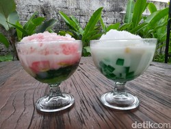 Slurpp! Es Lholak-lholok yang Segar Manis Buat Buka Puasa di Blitar
