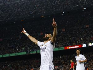 Real Madrid Berpesta Lagi di Camp Nou Setelah 60 Tahun Real Madrid Berpesta Lagi di Camp Nou Setelah 60 Tahun