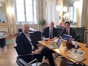 FIFA Hanya Beri RI Kartu Kuning, KSP: Arahan Presiden Berjalan Baik