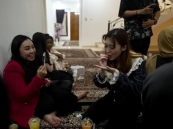 Ekspresi Polos Livy Renata Pertama Kali Makan Kurma, Awalnya Dikira Permen