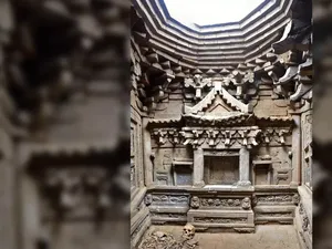 Ada Harta Karun Makam Tua dalam Drainase di China Ada Harta Karun Makam Tua dalam Drainase di China