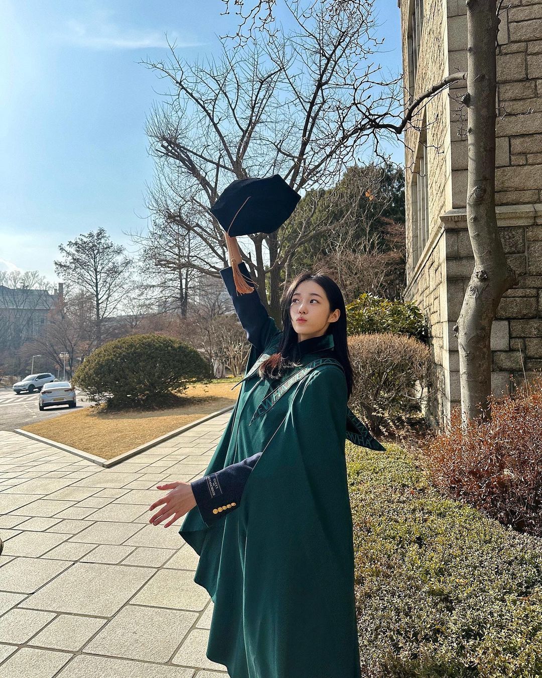 Momen kelulusan Roh Yoon Seo