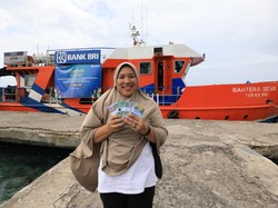 Pakai Teras Kapal, BRI Layani Penukaran Uang di Kepulauan Seribu