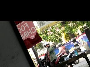 Edan, Pria di Surabaya Onani di Atas Motor saat Bulan Puasa Edan, Pria di Surabaya Onani di Atas Motor saat Bulan Puasa