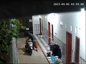 Anak Kos Patut Waspada! Maling Motor Bersarung Gentayangan di Kota Pasuruan