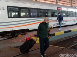 26 Ribu Tiket Kereta untuk Arus Mudik Habis Terjual di Daop 3 Cirebon