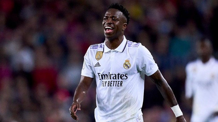BARCELONA, SPAIN - APRIL 05: Vinicius Junior Real Madrid CF looks on during the Copa Del Rey Semi Final Second Leg match between FC Barcelona and Real Madrid CF at Spotify Camp Nou on April 05, 2023 in Barcelona, Spain. (Photo by Alex Caparros/Getty Images)