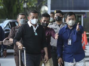 PDIP Riau Nyatakan Bupati Meranti Bukan Kader: Tak Pernah Ada KTA-nya PDIP Riau Nyatakan Bupati Meranti Bukan Kader: Tak Pernah Ada KTA-nya