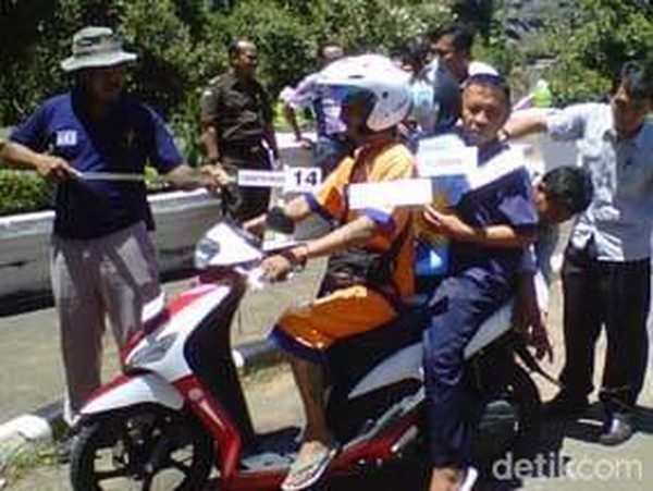 Dukun pengganda uang Madiun