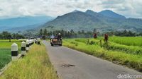 Jalur Syahdu Blitar-Batu Via Pujon, Setiap Menoleh Isinya Lukisan Alam