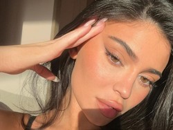 Imbas Dukung Israel, Kylie Jenner Kehilangan Ratusan Ribu Followers