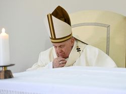 Link Streaming Misa Akbar Paus Fransiskus Hari Ini