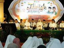 Pesan Khofifah di Peringatan Nuzulul Quran Mojokerto: Jaga Kerukunan