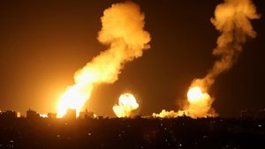 Potret Israel Bombardir Gaza dan Khan Younis