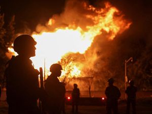 Potret Pasar Grosir di Meksiko Terbakar