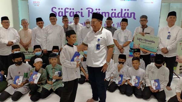 Ribuan Paket Sembako dan Santunan untuk yang Membutuhkan