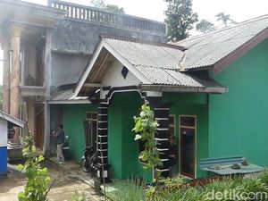Megahnya Rumah Mbah Slamet, Dukun Pengganda Uang di Banjarnegara Megahnya Rumah Mbah Slamet, Dukun Pengganda Uang di Banjarnegara