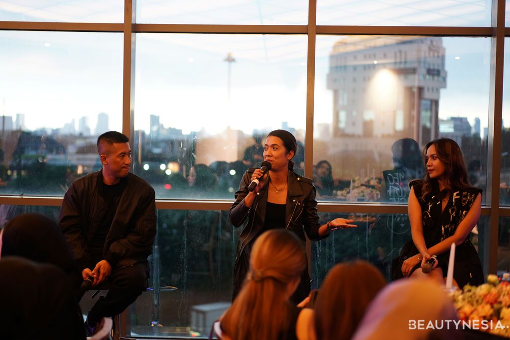 The Mesmerizing Vibrancy of YSL’s Beauty Most Irresistible Icons di Penang Bistro, Central Park.