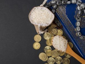 Sejarah Zakat di Periode Pra-Kenabian Rasulullah SAW Sejarah Zakat di Periode Pra-Kenabian Rasulullah SAW