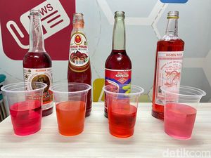 Adu Rasa 4 Sirup Merah Berbagai Daerah, Sirup Kurnia Juara Berapa? Adu Rasa 4 Sirup Merah Berbagai Daerah, Sirup Kurnia Juara Berapa?